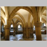 Photo by Rex Harris on flickr, Chapter house undercroft.jpg